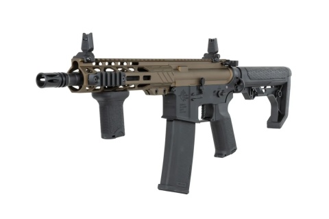 Karabinek ASG Specna Arms RRA SA-P25 PRIME™ HAL™ ETU Light Ops Stock Wersja High Torque Half-Tan
