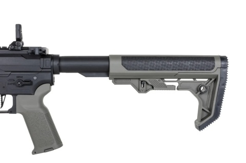 Karabinek ASG Specna Arms SA-F04-RL FLEX™ BLDC™ Light Ops Stock/ HAL ETU™ Gen. 2 Oliwkowy