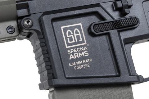 Karabinek ASG Specna Arms SA-F05-RL FLEX™ BLDC™ Light Ops Stock/ HAL ETU™ Gen. 2 Oliwkowy