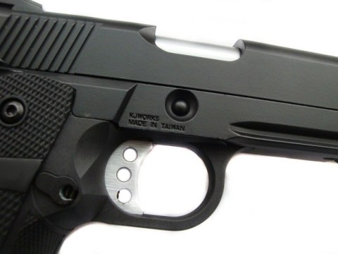Replika pistoletu KP-05 (green gas) - czarna