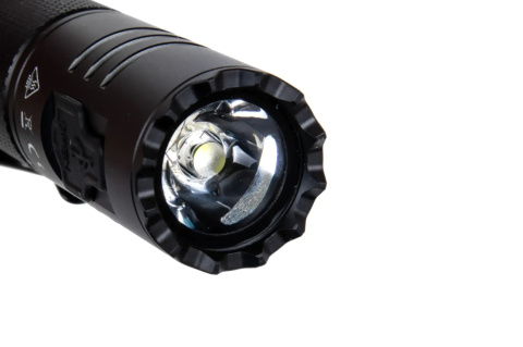 Latarka taktyczna Theta Light TT45 Latarka taktyczna Theta Light TT45