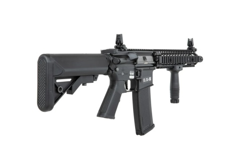 Karabinek ASG Specna Arms Daniel Defense® MK18 SA-P19 Prime™ HAL™ ETU z silnikiem bezszczotkowym Czarny Karabinek ASG Specna Arms Daniel Defense® MK18 SA-P19 Prime™ HAL™ ETU z silnikiem bezszczotkowym Czarny